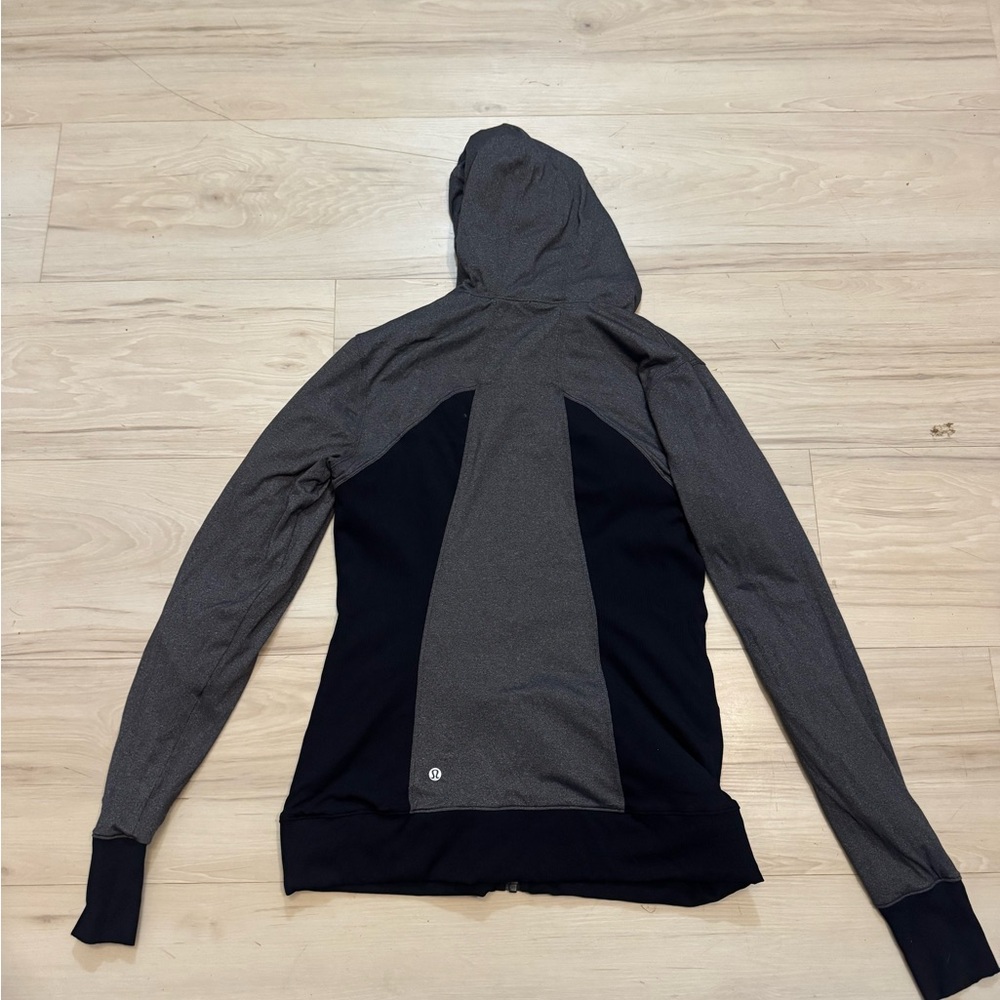 Lululemon Reversible Ribbed Studio Jacket - Picture 5 of 5